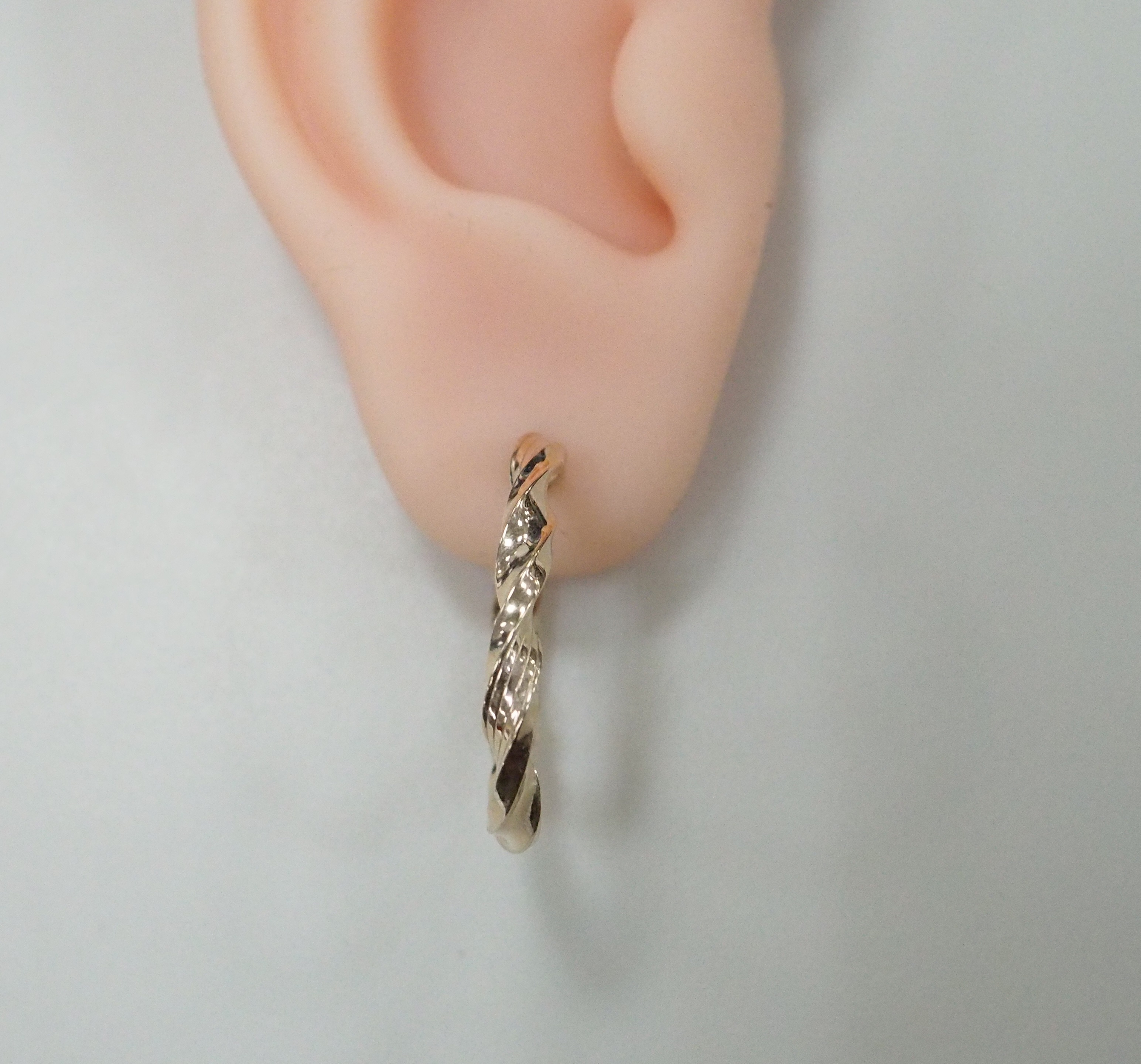 Серьги-конго из золота